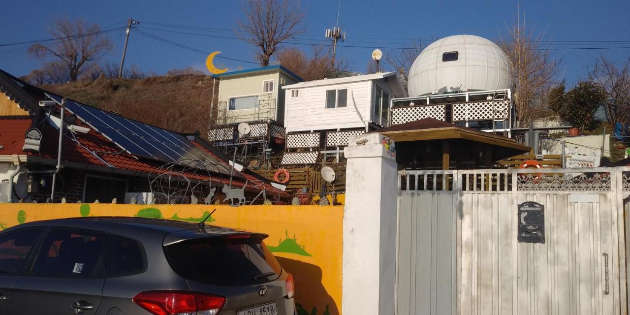 Uwha Minbak Villa Yeosu Buitenkant foto